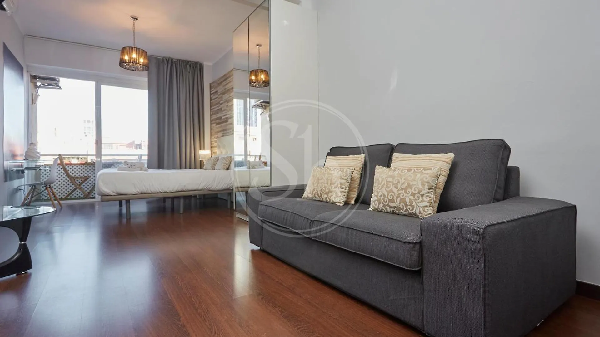 Moderno Estudio En Eixample location