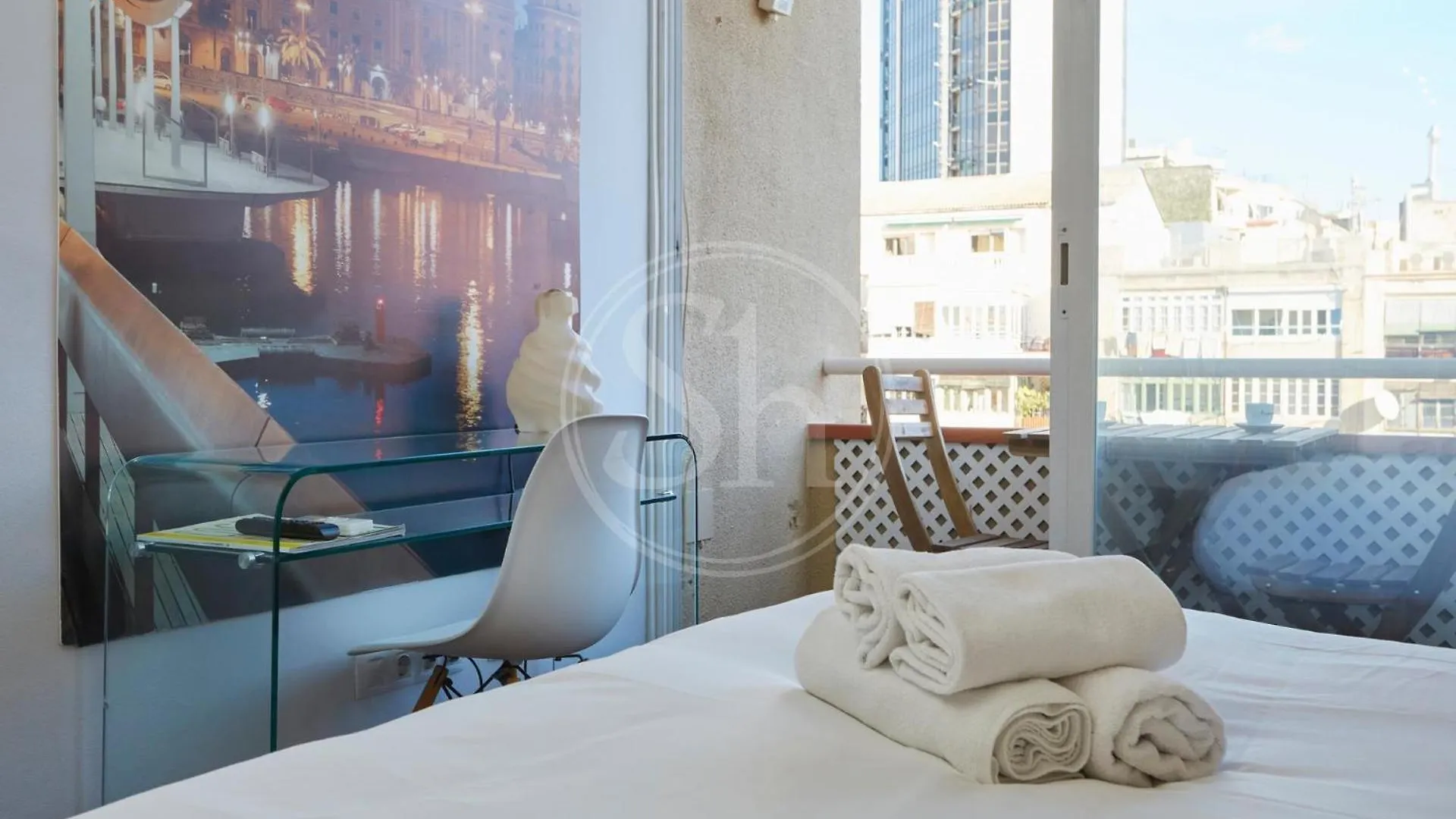 Moderno Estudio En Eixample Barcelona Spain
